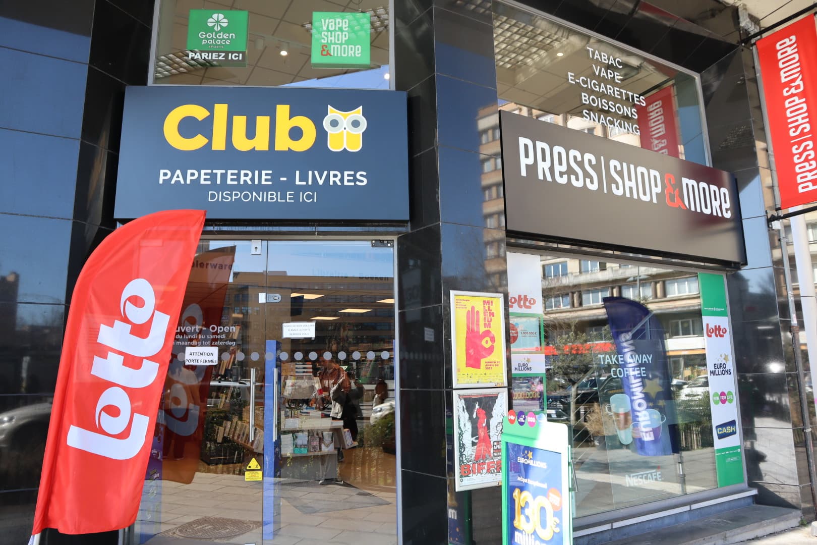 Opening Press Shop & More Place Flagey 